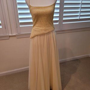 Yellow chiffon skirt and sequin top size 6